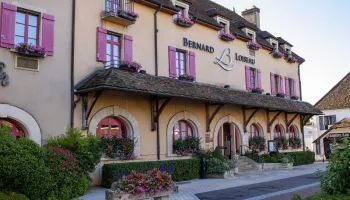 Façade du restaurant Bernard Loiseau