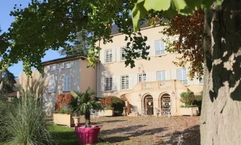  © Château des Loges