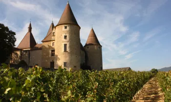 Façade nord du Château de Corcelles © C.Barrière