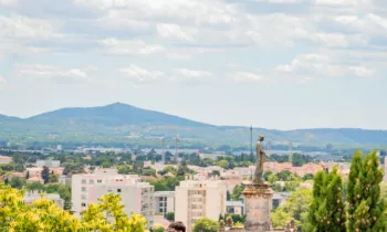  © les petits dromois