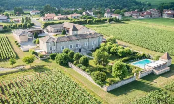 le-chateau-de-besseuil-2909-aerien-1