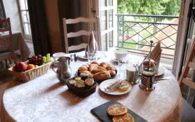  © Château des Loges