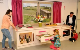 espace de visite à la Maison du terroir beaujolais à Beaujeu © Narboux créations