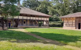 Ferme des Planons, côté cour © Département de l'Ain, Agathe Gaubert