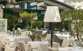 restaurant © libre de droit