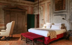  © Château de Bagnols