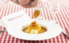 Quenelle de brochet sauce Nantua © ©Julien Bouvier