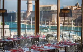 Restaurant © Hôtel Novotel Marseille Vieux Port