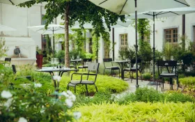 La terrasse © Mathilda Perrot