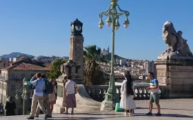 Détail des escaliers © SB Office de Tourisme Marseille
