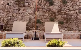  © Hôtel de la Villéon