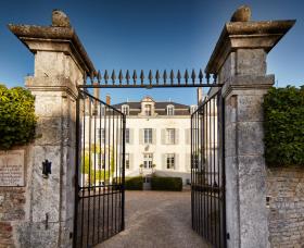 Winegrowing estate - Château de Chamirey