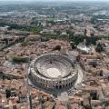 Arles vue du ciel, arènes