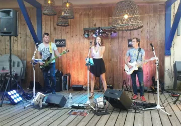 La Bicyclette Bleue à Joyeux