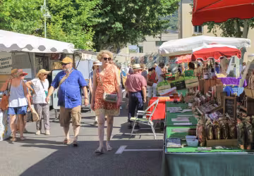 Marché nyonsais du jeudi_Nyons