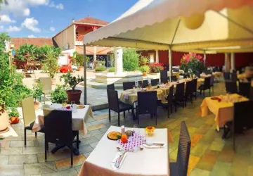 Restaurant La Toque Rose à Malafretaz