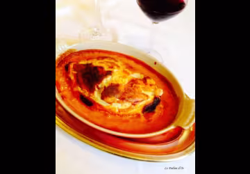 Quenelle de brochet sauce écrevisses