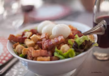 Salade lyonnaise
