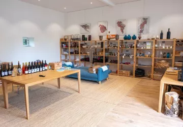 Boutique du Château des Bachelards à Fleurie