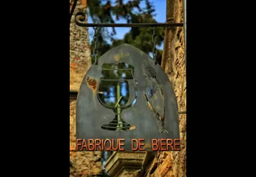 Brasserie Les Ursulines - Crémieu, cité médiévale - Balcons du Dauphiné - Nord-Isère - à une heure de Lyon