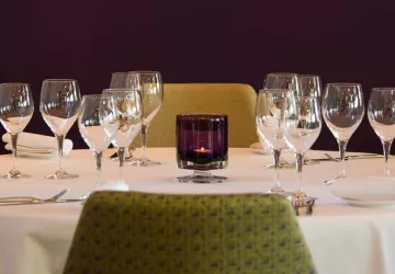 Restaurant_Le_Pre_Gourmand_table