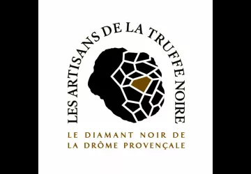 Destination Truffes : Cavage à la ferme, dégustations et marchés