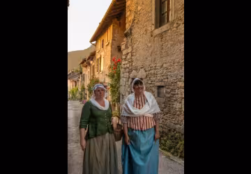 Chroniques d'un village vigneron : la vie de Benoitte et Félicitée_Saint-Sorlin-en-Bugey
