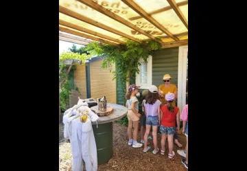Visite de la Ferme Mielifique avec ateliers_Mornant