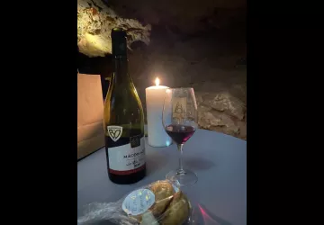 Dégustation Visite Oenogéologique  Grottes d'Azé 