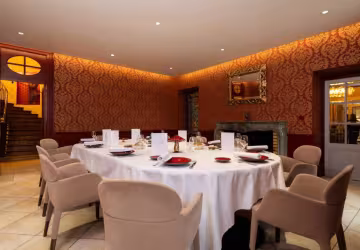 Salon rouge privé