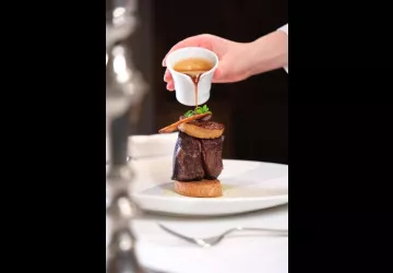 Chateau-Sainte-Sabine_Restaurant-Lassey_11 ©Maison Kalos