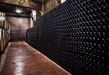 VG_BFC_©CHERRYSTONE_041119_TABLE_PAULINE_118