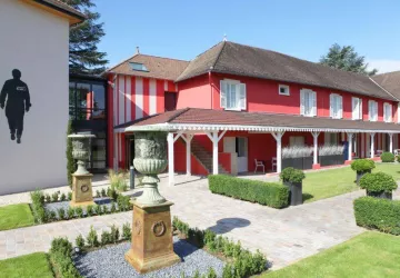 Facade Hôtel Restaurant Les Maritonnes