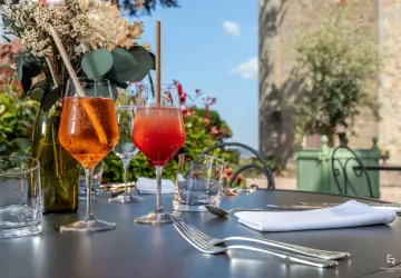 LE RESTAURANT - LE BLASON DE VAIR